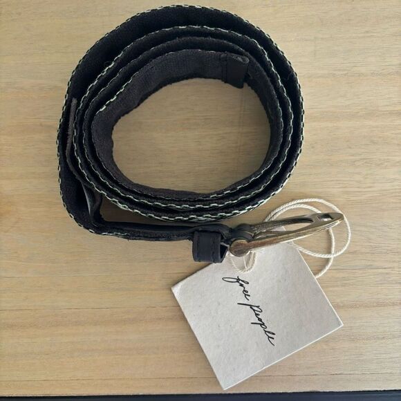 Free people moving to mars printed belt M/L new - Picture 7 of 14